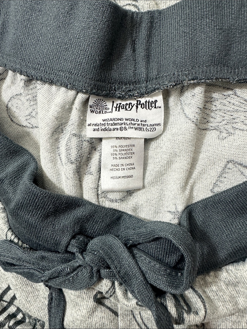Harry Potter 2-Piece Pajama Set Women’s Medium M - Picture 3 of 10